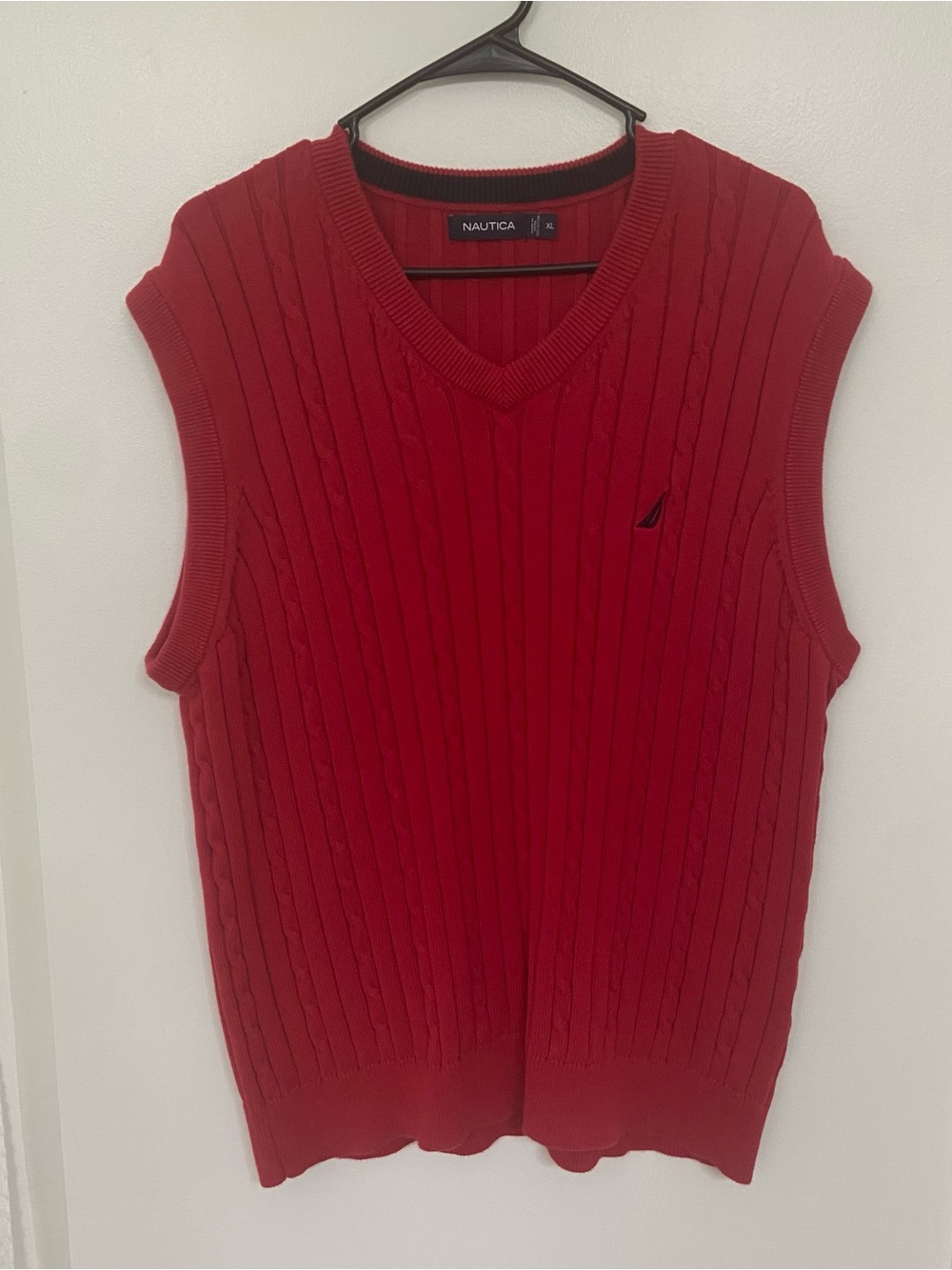 Nautica Men’s Red Cable-Knit V-Neck Sweater Vest Y2K
